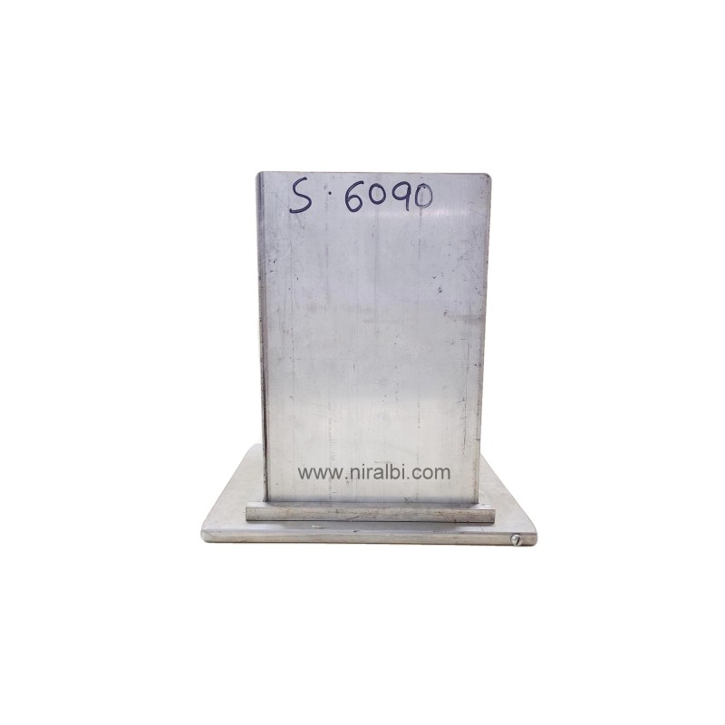 Square Aluminium Candle Mould -S6090, Niral Industries. Square Aluminium Candle Mould -S6090, Niral Industries.