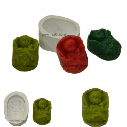 Niral Sleeping Baby Leaf Silicone Soap Mould, 6.6 x 4.6 cm