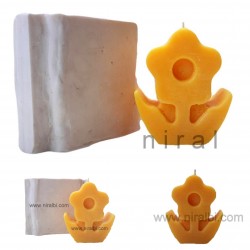Flower With Leaf Pillar Candle Mould - SL771