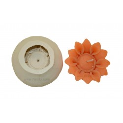 Niral Handmade Rubber Sunflower Candle Mould - 30 gm